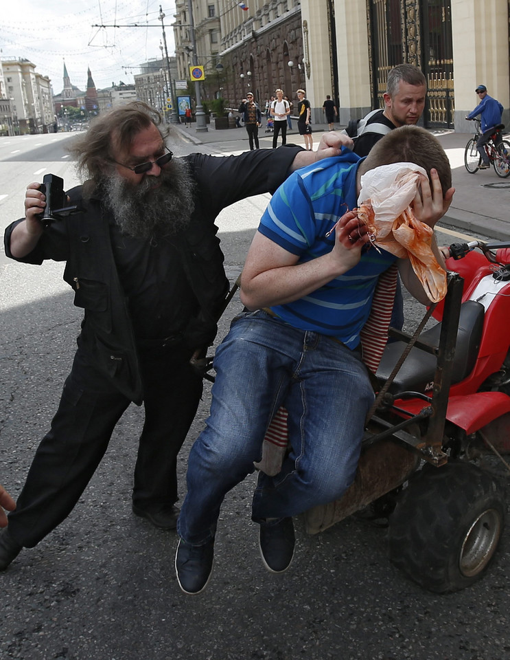 Moskwa: starcia z aktywistami LGBT, 15 osób zatrzymanych