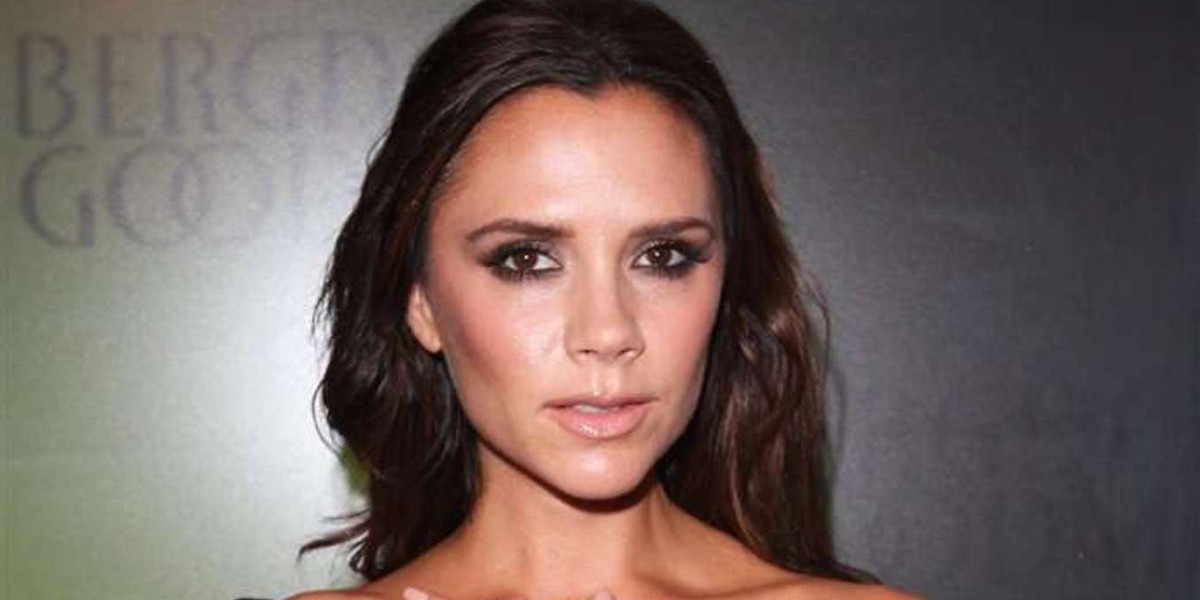 Victoria Beckham usunęła tatuaż z inicjałami męża! Szykuje się rozwód?