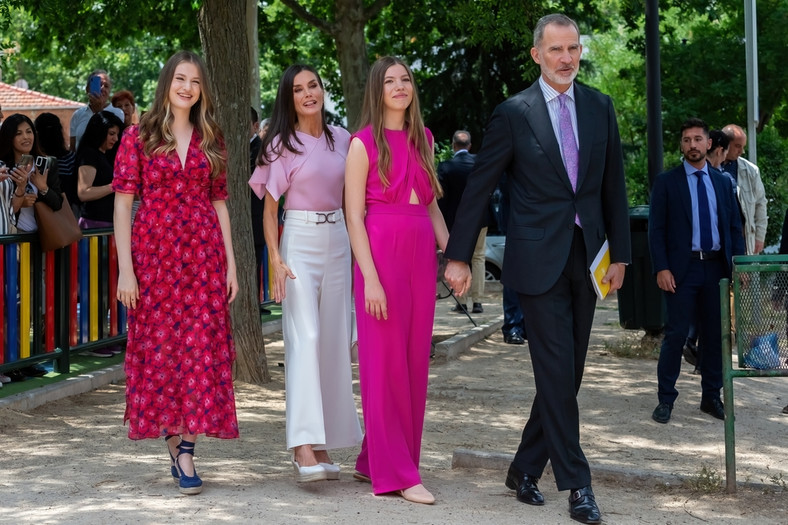 Królowa Letizia z mężem i córkami (Madryt, 25 maja 2023 r.)