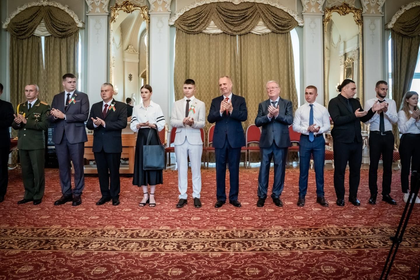 Premiér Robert Fico sa stretol s potomkami priamych účastníkov SNP z Ruska a Bieloruska.