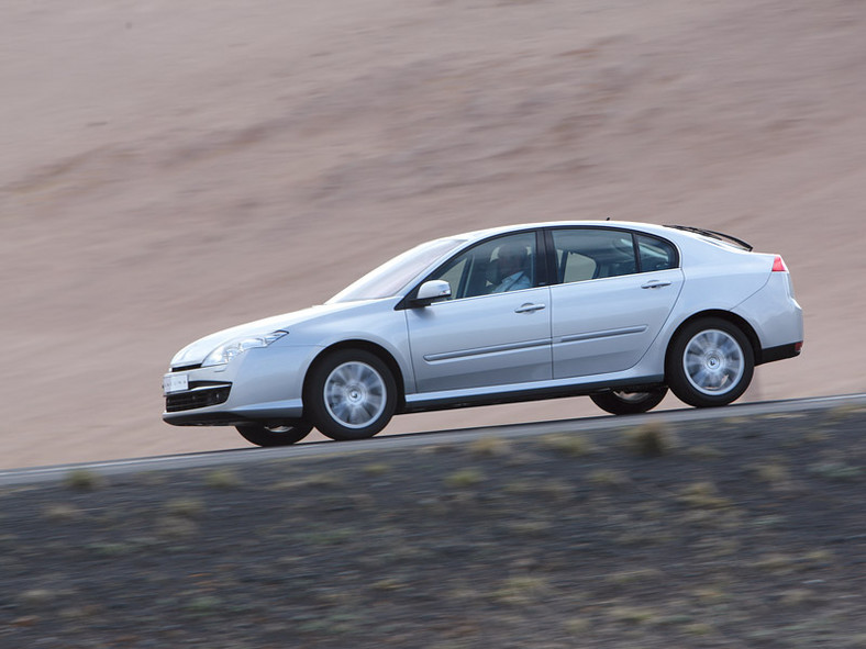 Renault Laguna 1,5 dCi (81 kW/110 KM) ze zużyciem 5,1 l/100 km