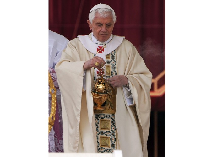 Papież Benedykt XVI podczas mszy