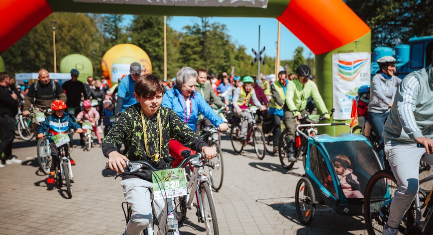 Rajd ma charakter sportowego święta dla całych rodzin i nie jest wyścigiem. 