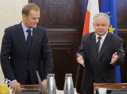 Kaczyński i Tusk pokłócą się o pieniądze