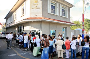 Prawnicy wspomagali oszustwa Stanforda