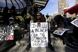 Nowy Jork: Kilkaset osób protestowało przeciwko działaniom policji