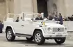 Mercedes-Benz: Papież ma nowy papamobil