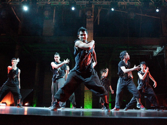 Beat the world. Taniec to moc!