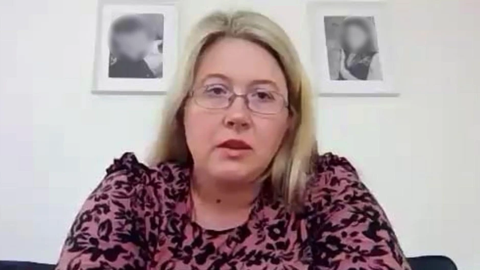 Lisa Kleg nam je poslala primere fotografija beba kako spavaju | Foto: BBC