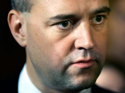 Szwedzi są nudni? Znowu wygrał premier