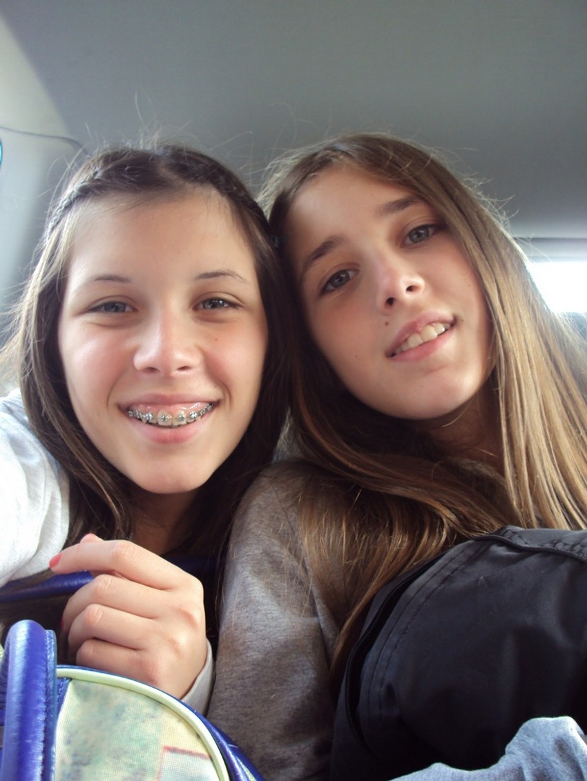 Tijana Jurić sa sestrom Saškom 