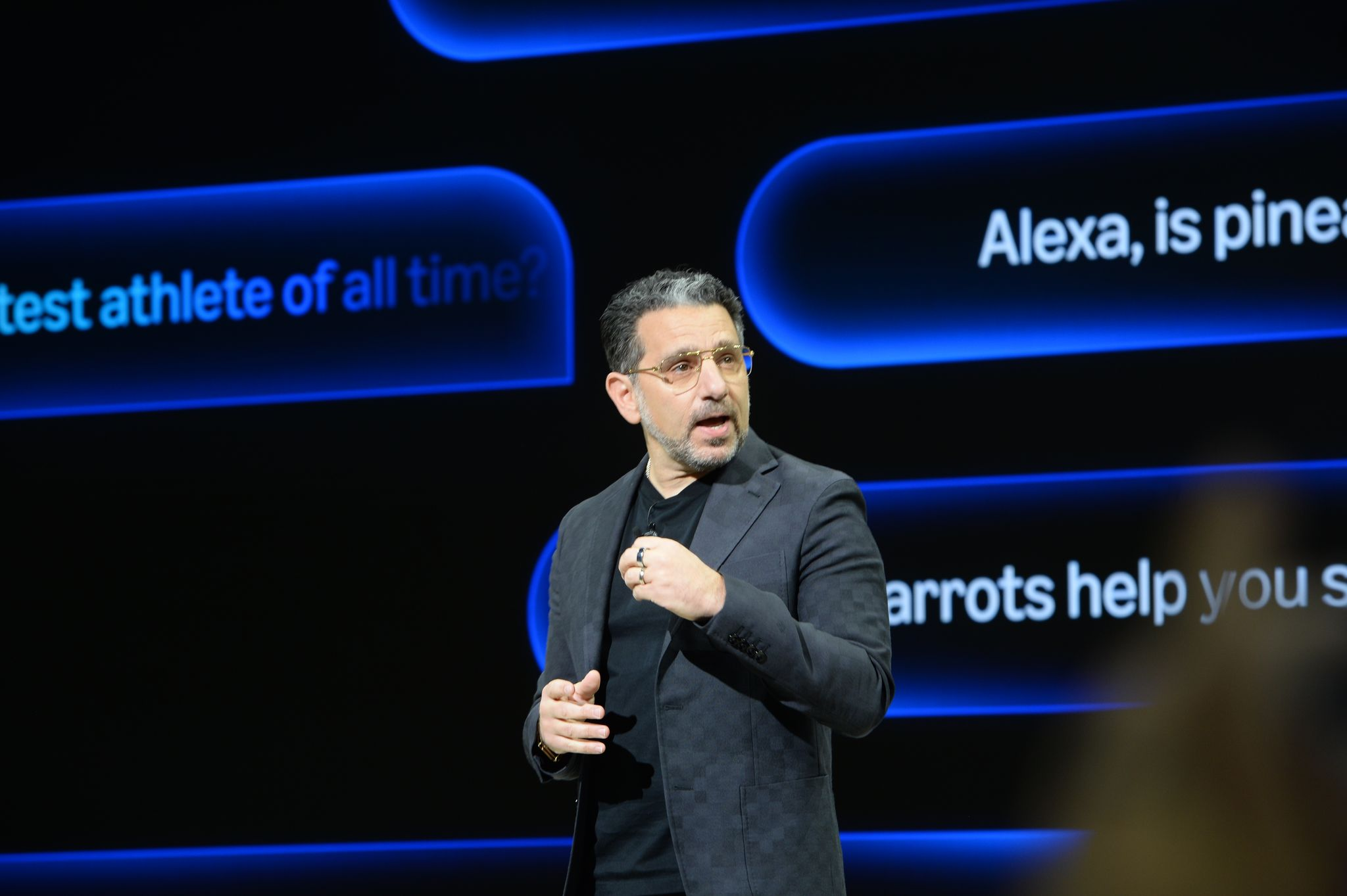 Amazon entwickelt hilfreichere Alexa-Version mit KI-Überwachung