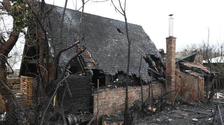 A január 12., vasárnapi, óbudai tűz helyszíne másnap nappal / Fotó: Isza Ferenc