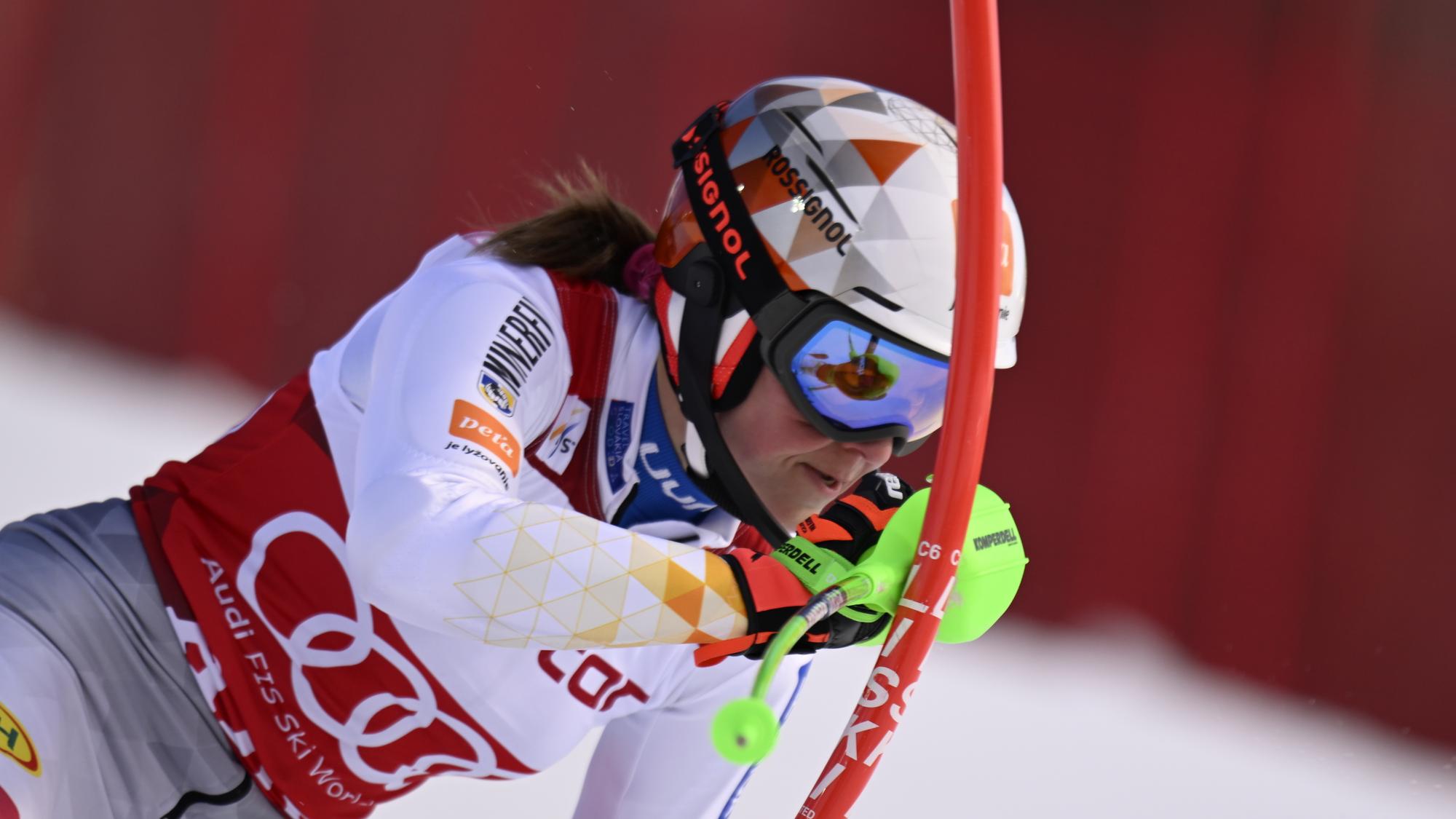 LIVE : Petra Vlhová dnes 2 kolo - slalom / Are | Šport.sk