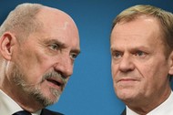 Antoni Macierewicz, Donald Tusk