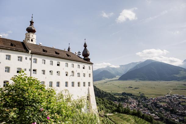 Klasztor Marienberg w Południowym Tyrolu