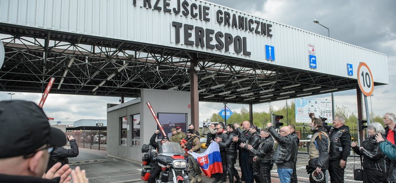 Terespol: motocyklowy rajd "Nocnych Wilków" w Polsce