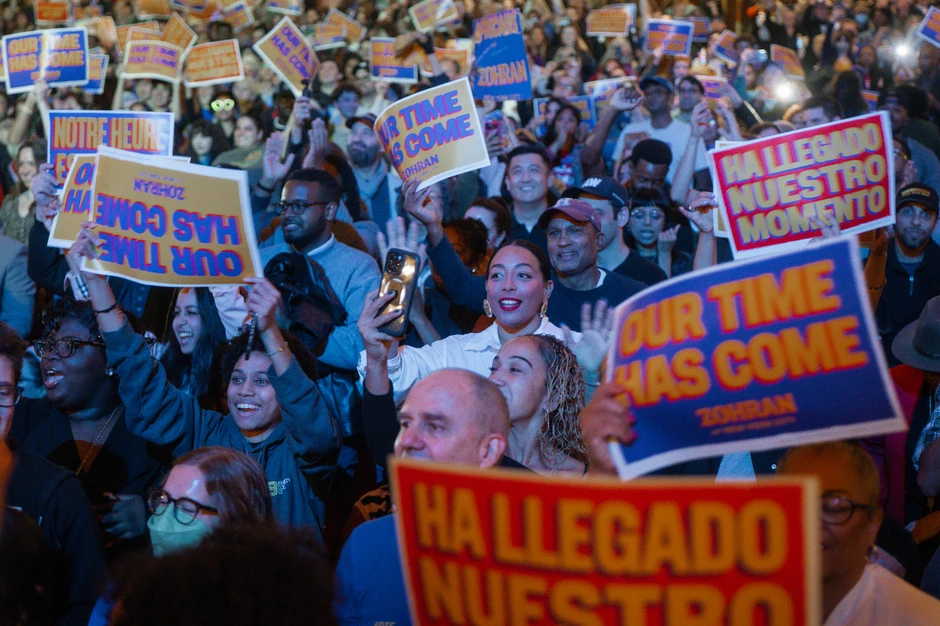 Pristalice Zohrana Mamdanija na skupu u Njujorku 13. oktobra