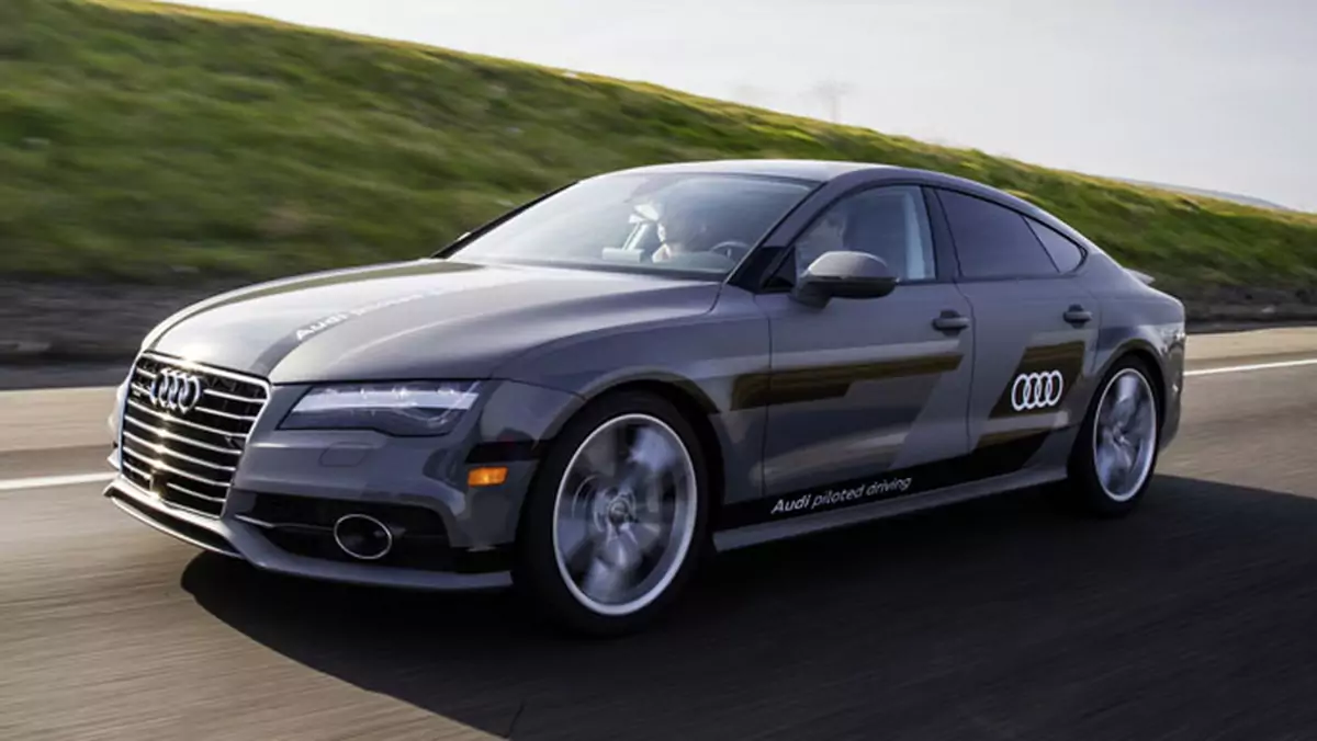 Audi A7 Sportback piloted driving concept  - 560 mil bez trzymania kierownicy