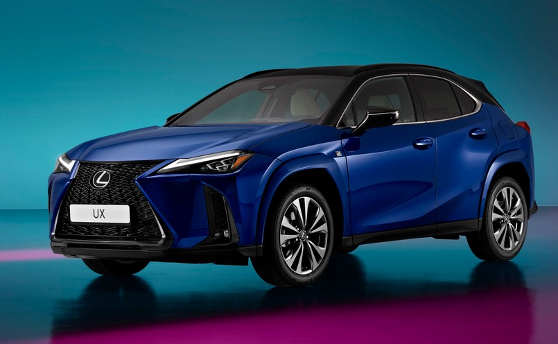 Nowy Lexus UX 300h