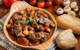 pyszny-obiad-na-sobote-podajemy-przepis-ty-gotujesz-krucha-wolowina-po-burgundzku