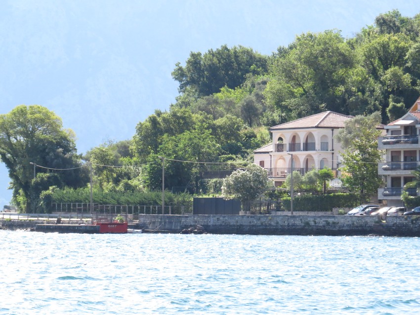 Vila Nikole Mirotića u Crnoj Gori