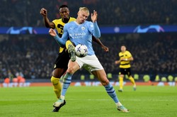 Liga Mistrzów. Manchester City i RB Lipsk w 1/8 finału. Hit dla AC Milan [WIDEO]