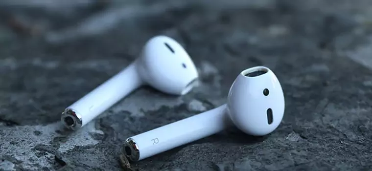 800 złotych mniej na koncie, czyli rok z AirPods od Apple