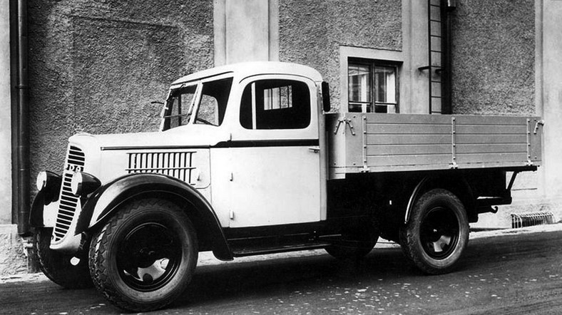 Škoda 104/II (1937-1938) 