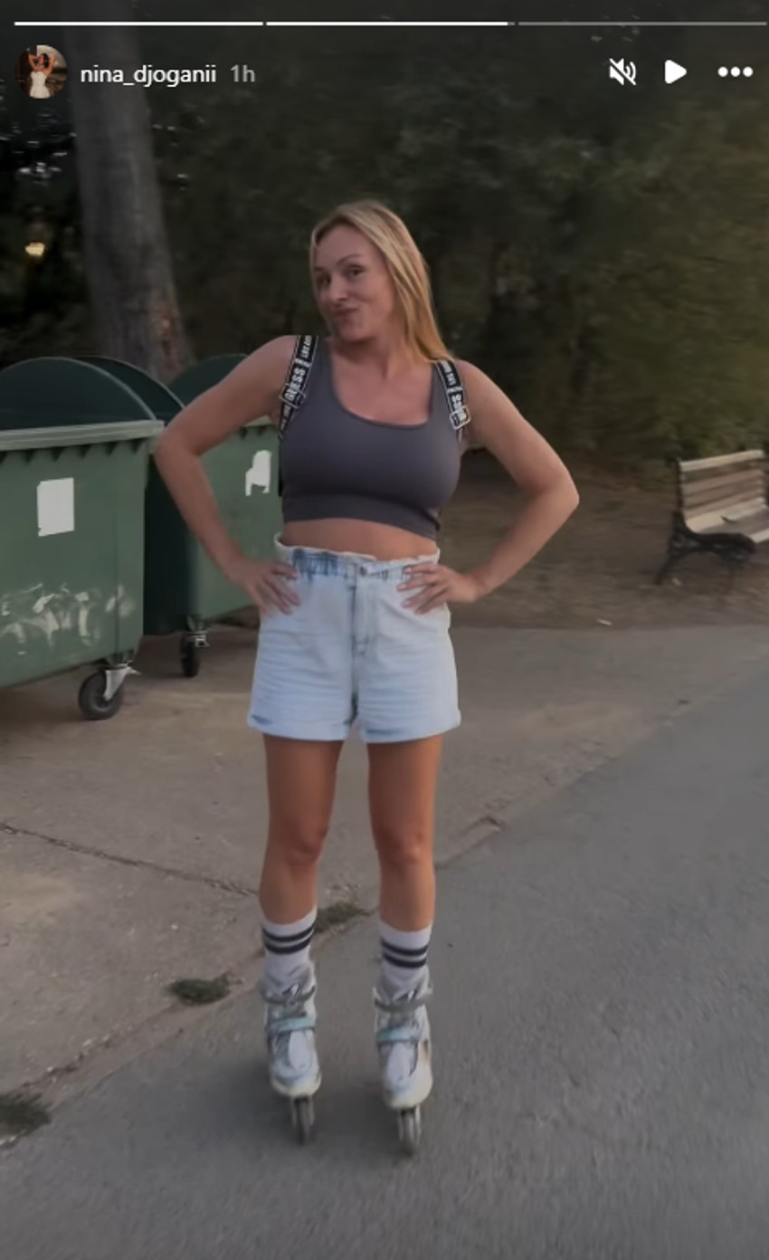 Anabela i Andrej voze rolere