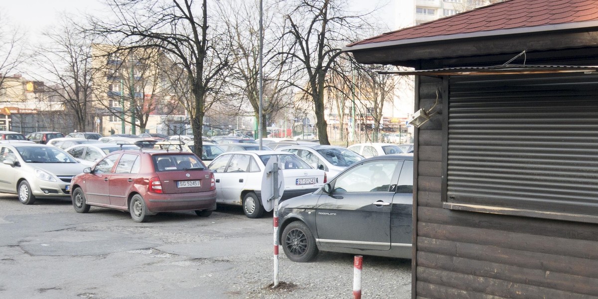 Tychy. Darmowe parkingi przy Wojewódzkim Szpitalu Specjalistycznym 