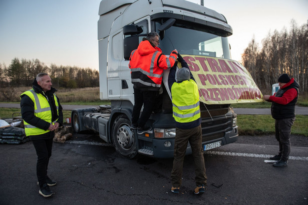 Protest przewoźników na granicy z Ukrainą