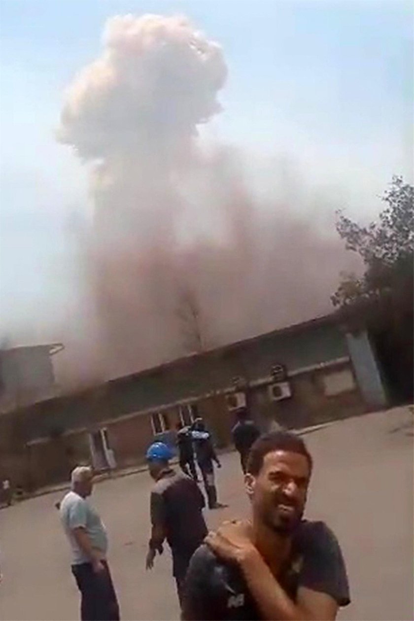 A powerful explosion at the port of Iran