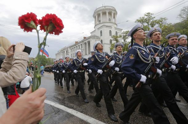 UKRAINE-CRISIS/RUSSIA-PARADE