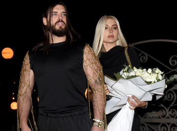 Poznati PAR IZ ČAČKA sa četvoro dece živi u vili OD 3 MILIONA EVRA U BEOGRADU, a hit snimak iz kuće nasmejao sve: Evo šta se dešava iza zatvorenih vrata