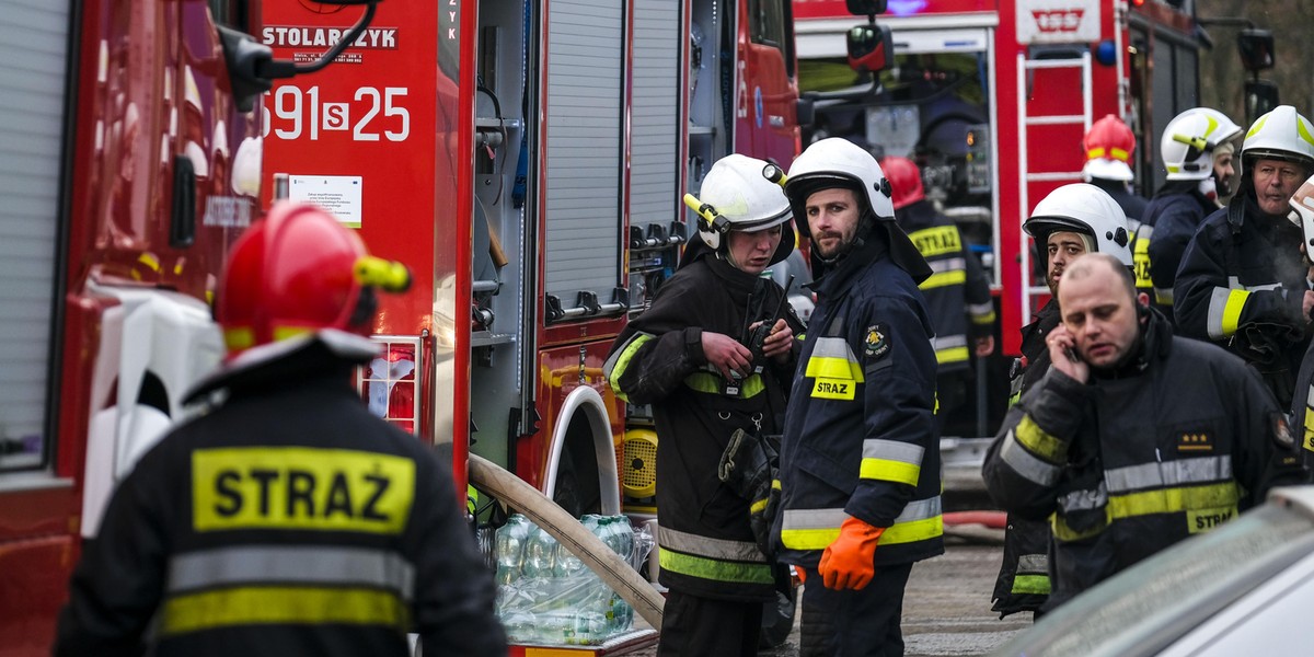 Kolejna tragedia na Bemowie. W pożarze zginęły dwie osoby!