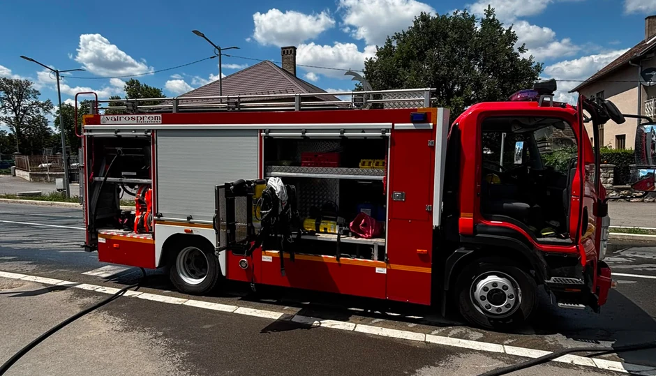 Izgoreo autobus u Inđiji