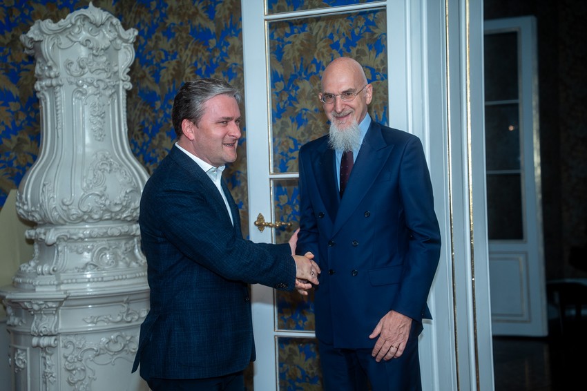 Ministar kulture Nikola Selaković i ambasador Italije Luka Gori