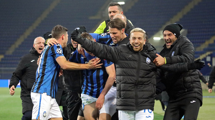  A sikernek köszönhetően az olasz csapat másodikként jutott tovább a Manchester City mögött/ Fotó: Profimedia