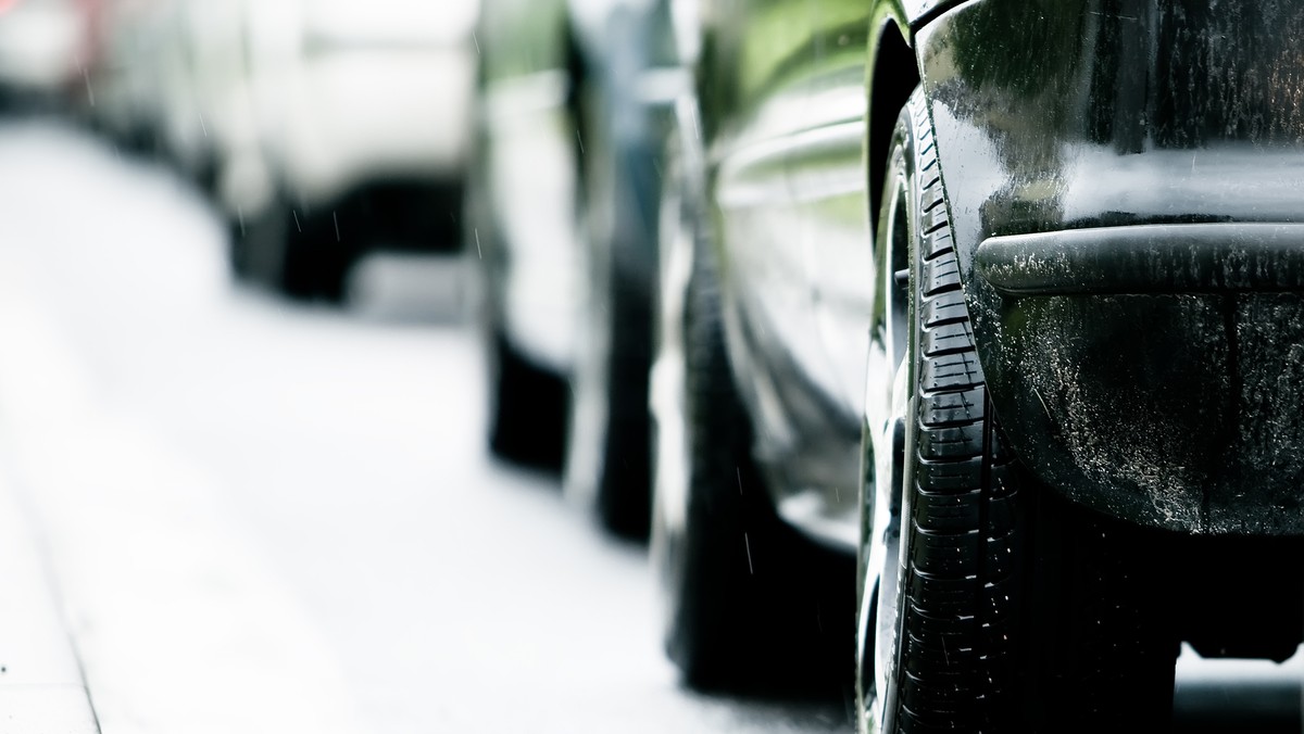 Wieczorem, po blisko 12 godzinach od przewrócenia się samochodu ciężarowego z naczepą na wjeździe na autostradę A1 w Nowym Ciechocinku, służbom udało się usunąć pojazd z jezdni. Na trasę w kierunku Torunia i Gdańska mogą od godziny 23 wjeżdżać także ciężarówki.