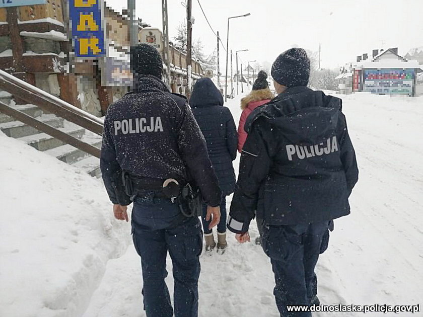 Przedsiębiorcy wznawiają działalność. Posypią się kary