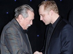 Piotr Adamczyk jak... Emil Karewicz