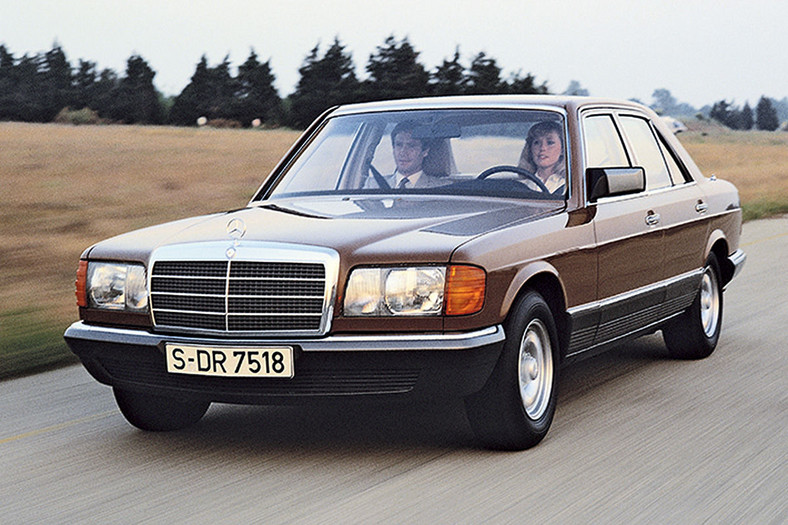 77 – Mercedes klasy S W126 (1979-91)