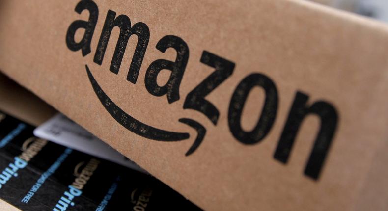 FILE PHOTO: Amazon boxes are seen stacked for delivery in the Manhattan borough of New York City, January 29, 2016.    REUTERS/Mike Segar/File Photo