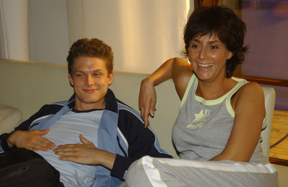 Adam Fidusiewicz i Anna Korcz w serialu "Na Wspólnej" (2007)