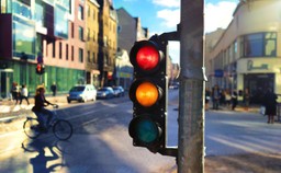 rpo-kasacja-sygnalizacja-swietlna-vs-znak-stop-pierwszenstwo