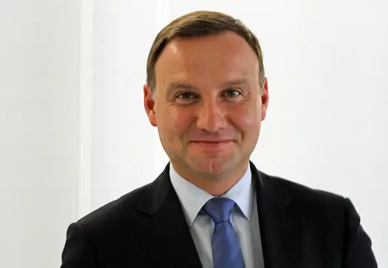 4000+ przeszło. Andrzej Duda podpisał ustawę "Za życiem"