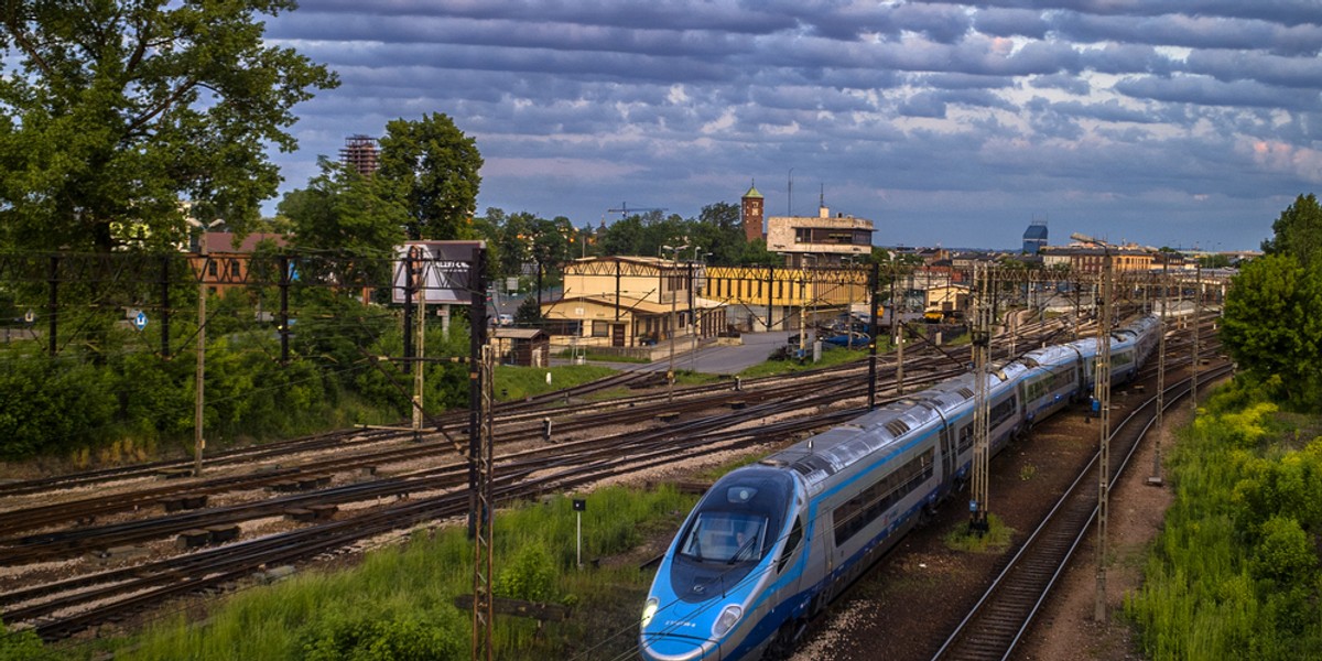 PKP Intercity posiada obecnie 60 nowoczesnych składów Pendolino, Flirt i Dart