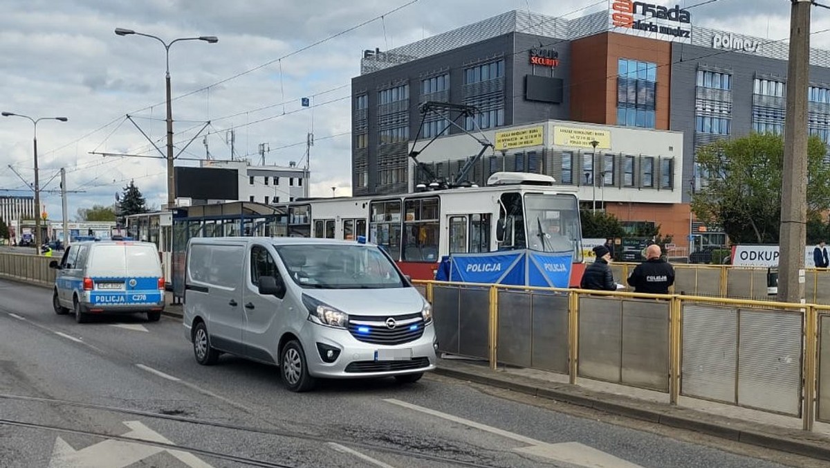 Nie żyje 15-latka potrącona przez tramwaj. Wstrząsające relacje świadków