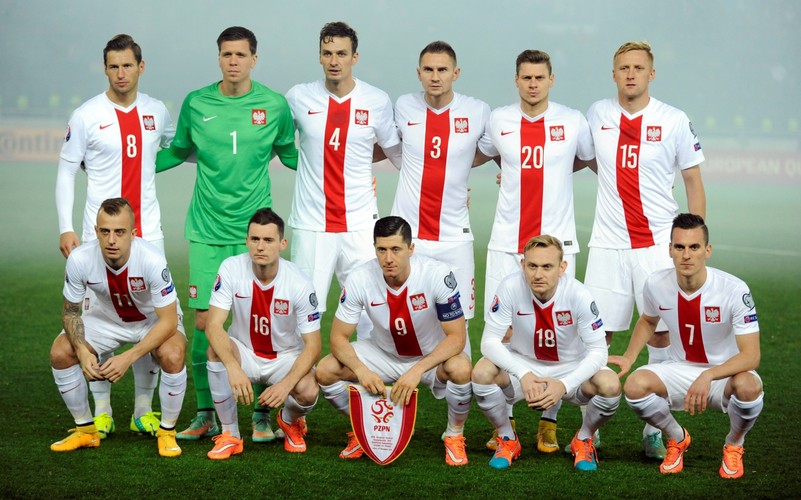 Nokaut w Tbilisi. Gruzja na deskach po golach Glika, Krychowiaka, Mili i Milika